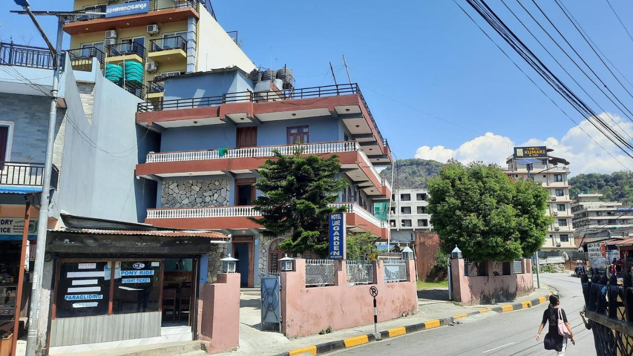 Hotel Lake Garden Pokhara Ngoại thất bức ảnh