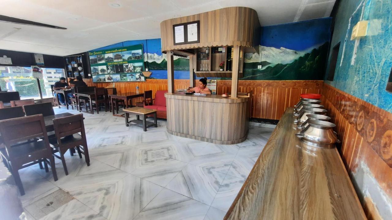 Hotel Lake Garden Pokhara Ngoại thất bức ảnh